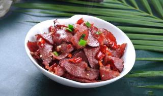 怎样煮大块五香牛肉