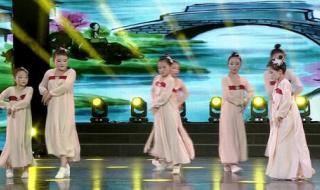 蜜汁肉桃txt棠梨煎雪