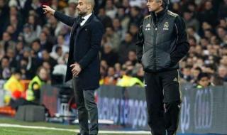 相看两不厌下一句